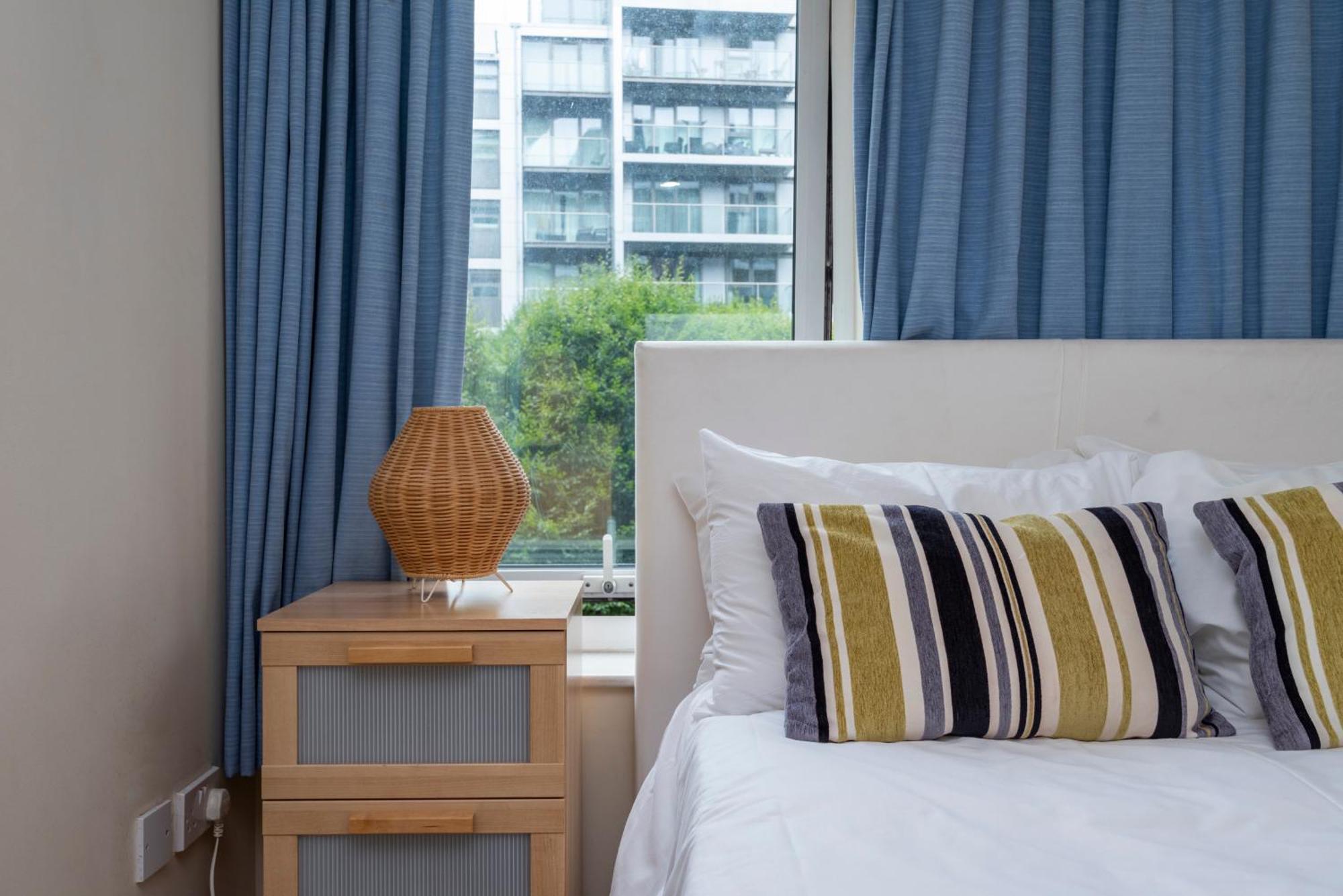 Battersea Power Station Apartment London Ngoại thất bức ảnh